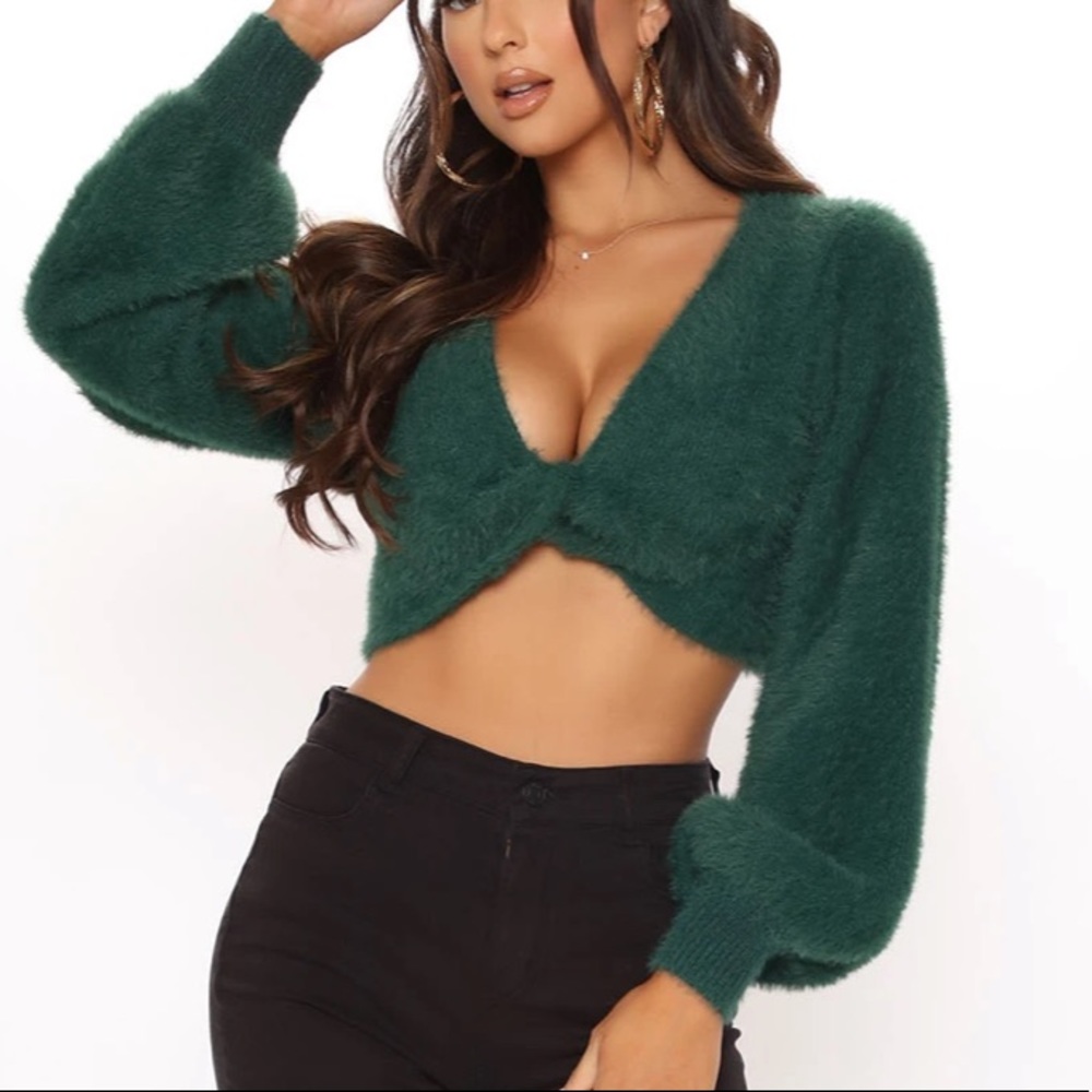 NWT Green Twist Front Fuzzy Sweater Top